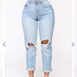 Fashion nova baggy jeans